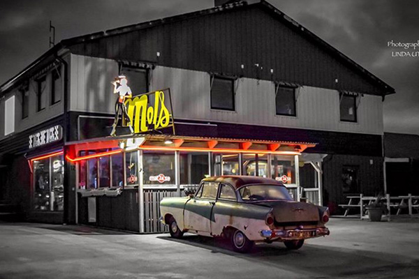 Mels_Diner